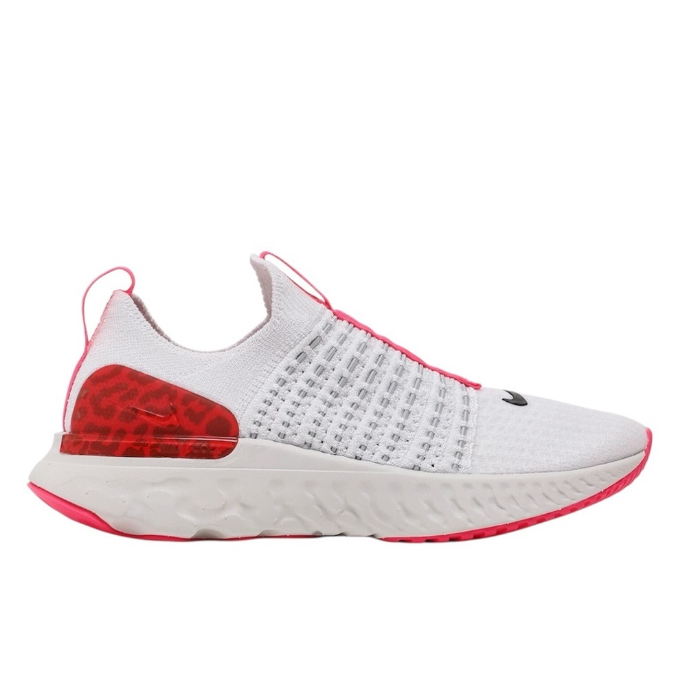 Nike React Phantom Run Flyknit 2 Size 8 DM8064 001 - image 1